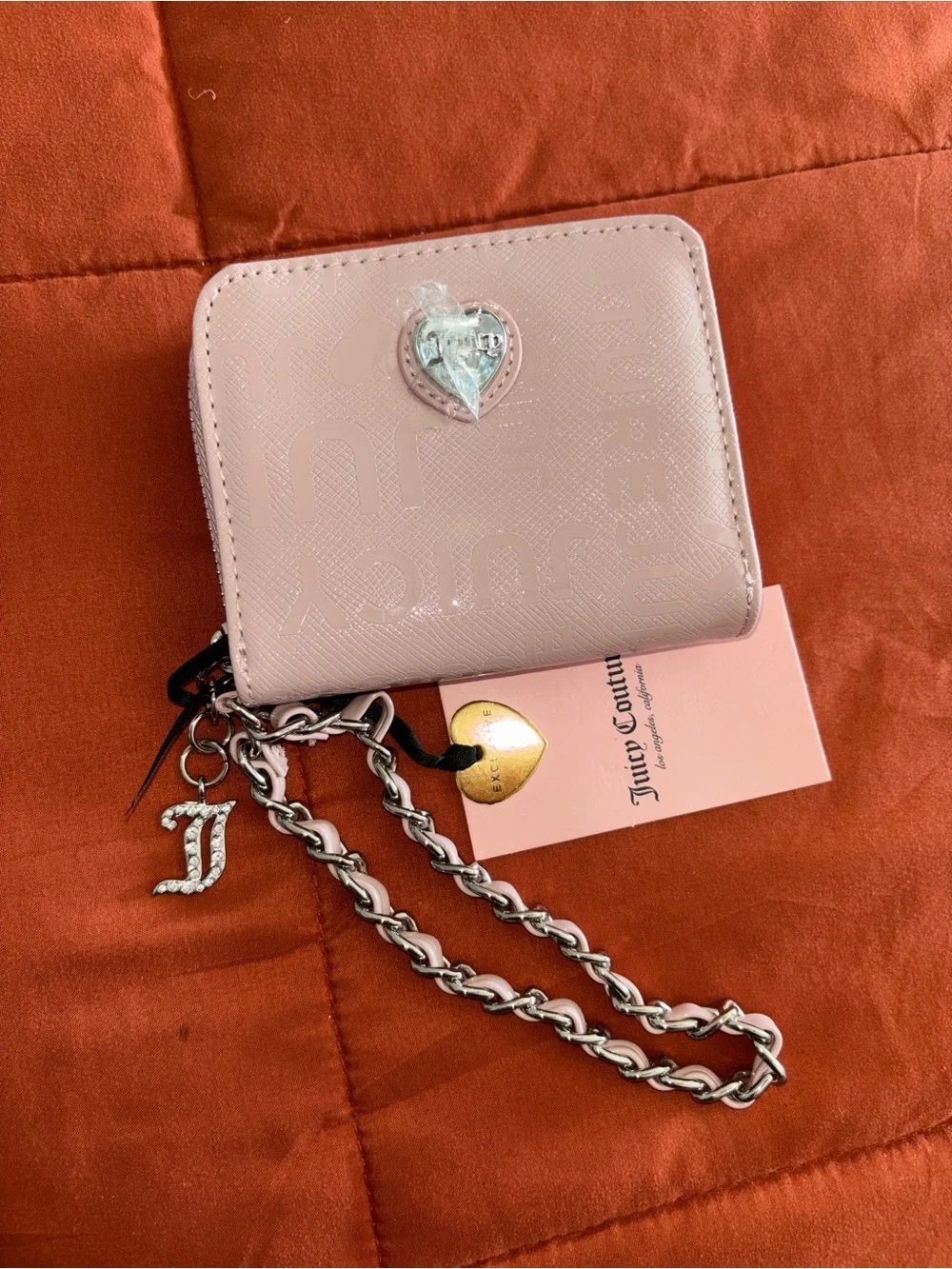 Juicy Couture compact glossy